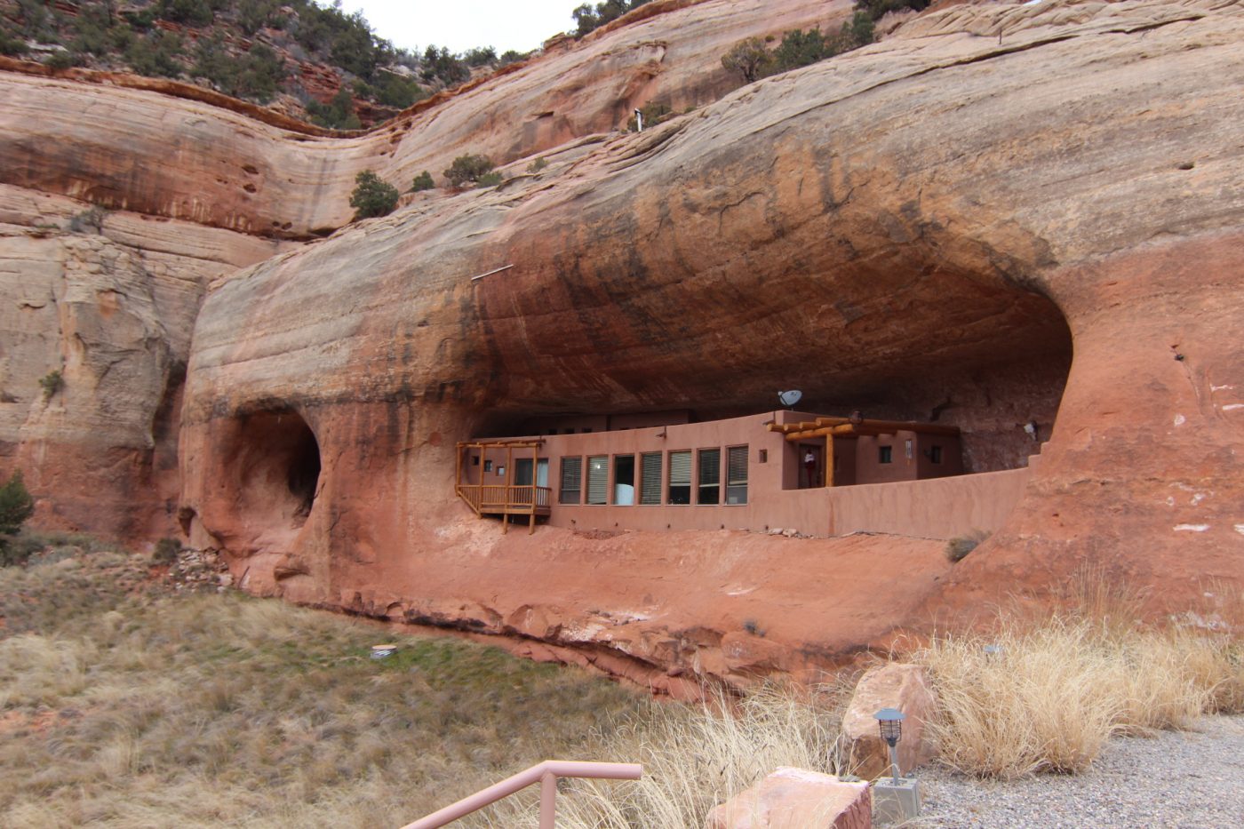 Utah Cliff House One of the Most Unique Properties I've Ever Seen GeekEstate Blog